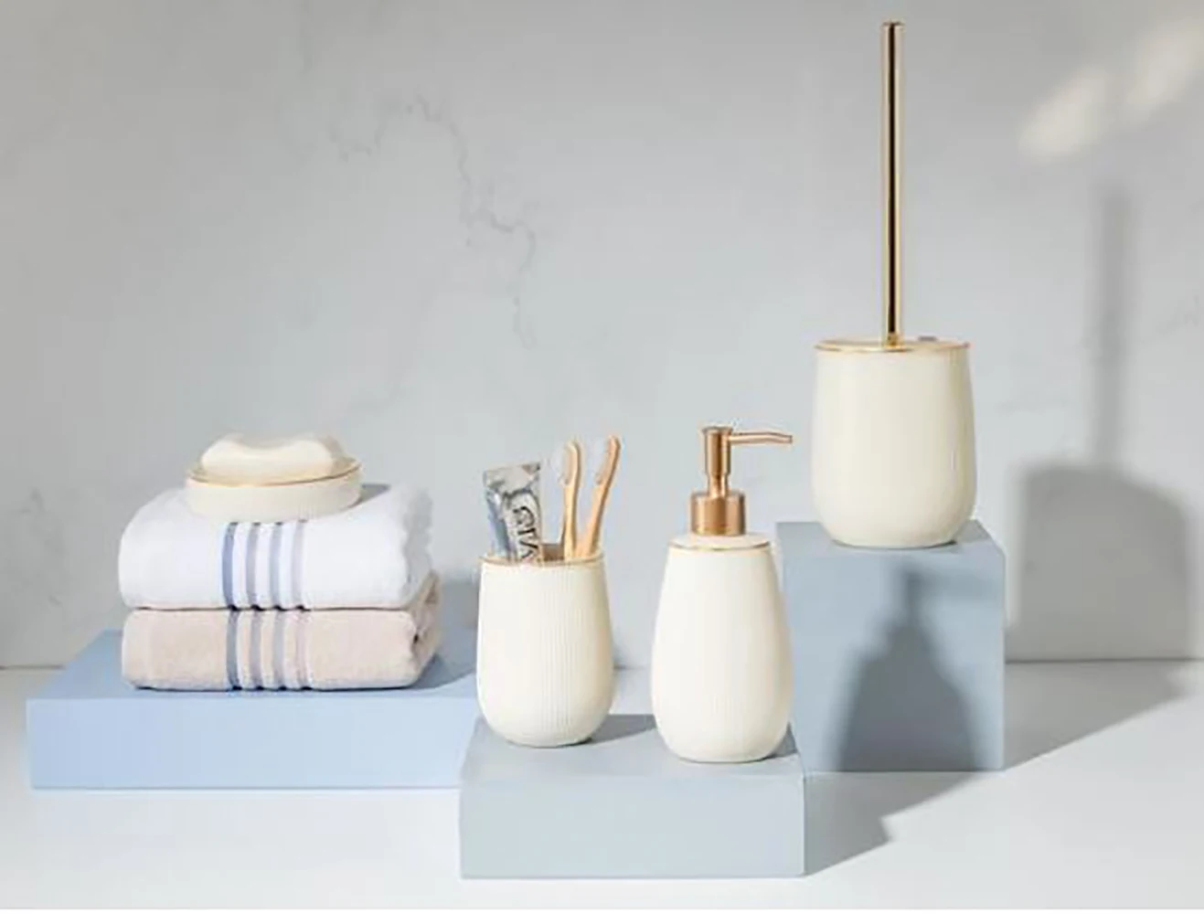 

Bathroom Accessories Decoration Home Decor Furniture Modern Minimalist Design Ceramic Wooden Metal New Natural