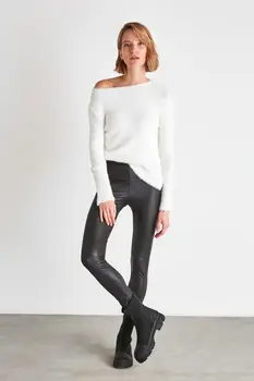 

Trendyol Leather Looking Knitted Leggings TWOAW21TA0116