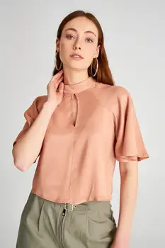 

Trendyol Basic Bluz TWOSS20BZ0699