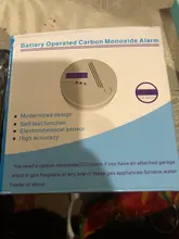 Envío Gratis! LCD CO Sensor trabajo solo construido en 85dB sirena de sonido independiente envenenamiento por monóxido de carbono Detector de alarma de advertencia