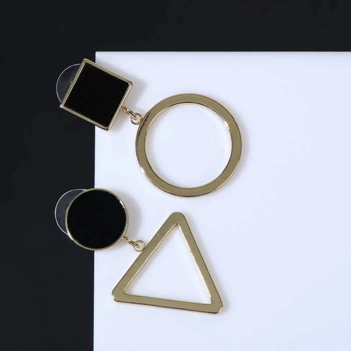 一番人気物 Hariknitting 新品未使用 S Earring Circle イヤリング News Elegantsite Gr