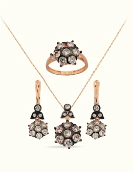 

Diamond Looking Authentic Team 02-560-ES0028