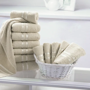 

Hand towel Harmonika