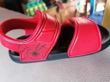 Zapatos de playa antideslizantes suaves para niños y niñas, Sandalias abiertas de Capitán América, Spiderman, Mickey, novedad de verano