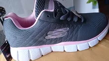 Zapatillas de correr con cordones para hombre y mujer, deportivas de malla para entrenamiento al aire libre, color negro, para primavera y verano, 2021