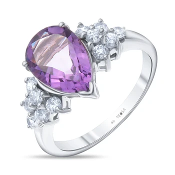 

Ring of silver with amethyst and cubic zirconia