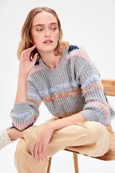 

Trendyol WOMEN-Gray Beard İplikli Striped Knitwear Sweater TWOAW20ZA0028