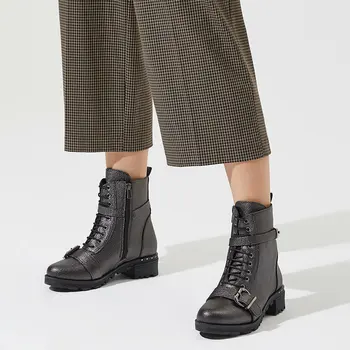 

FLO DESEN06Y B Silver Women 'S Boots BUTIGO