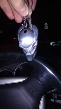 LLavero de depredador alienígena, máscara de AVP, llaveros para bolsos, llavero de coche, joyería