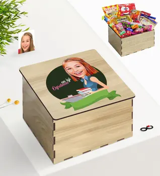 

Tailor-made In Wooden Box for Lady Best Teacher Caricature Of Nostalgic Lezzetler Gift set