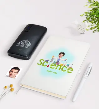 

Personalized Men 'S Science Science Teacher Caricature Of White Notebook pen 12.000 Mah Powerbank Gift set