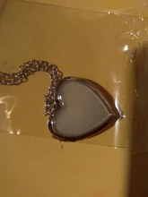 Collar que brilla en la oscuridad para mujer, foto, medallón, corazón fluorescente vintage, colgante, joyería, colgante, regalos