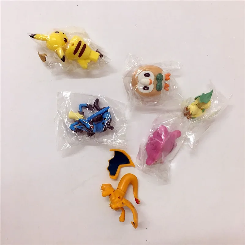 

10pcs/pack Pokemon Assembly Pet Dolls PIKACHU Charizard Ditto Scyther Gifts for Children Model Toy Christmas Gift For kids 4