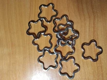 Más barato Mezclar 10 unids/pack ronda/corazón/Flor llaveros de Metal llavero con anilla Split anillos Unisex llavero accesorios DIY