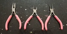 Herramientas de joyería de 125mm, accesorios DIY, herramientas de Hardware, pinza de plástico, tornillo de Banco rosa, negro, cabeza redonda, afilada boca, alicates de corte de alambre