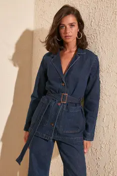 

Trendyol Belt Detail Blazer Denim Jacket TWOSS20CE0086