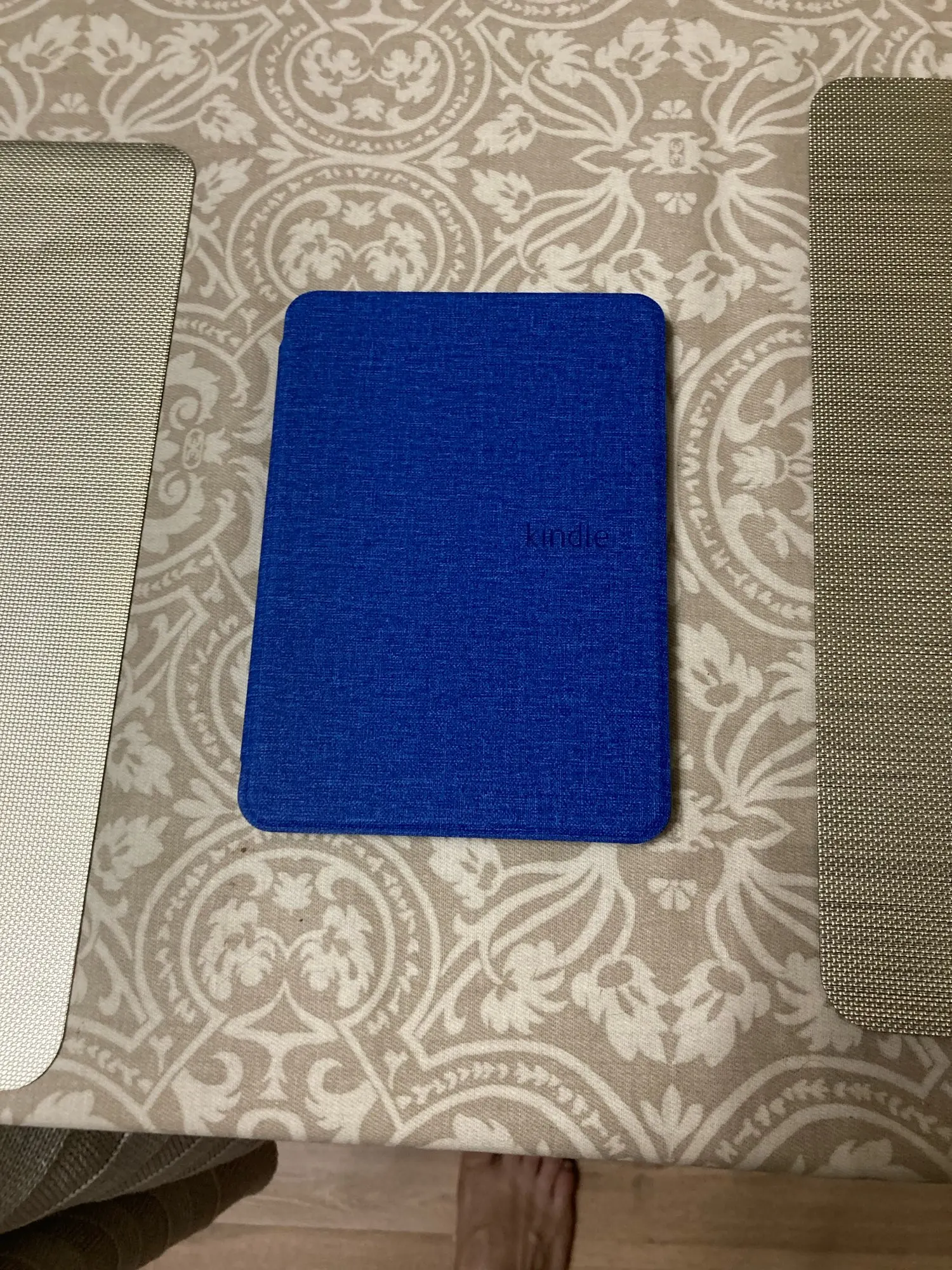 Kindle Case For All-New Kindle 10th J9G29R 6 Inch 2019 Released Magnetic Smart Fabric Cover Leather Screen Protector Case photo review