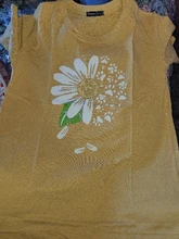 Daisy Bear Paw Print T-shirts Women Summer Graphic Tee Aesthetic Shirts for Women Casual