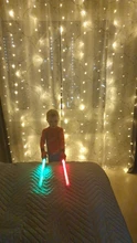 2 sables láser de juguete con sonido y luz parpadeante para niño, Conjunto de 2 espadas láser para juego, regalo para niños