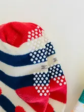 2 par/lote de rayas de algodón de dibujos animados bebé calcetines de la Navidad, Ginebra, chocolate, vino, si puede leer esto traer vino de antideslizante bebé recién nacido calcetines de niños niñas niño lindo chico Calcetines