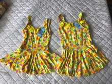 Traje de baño de una pieza para niñas, bañador con falda y estampado de flores, traje de baño para playa, ropa de primavera