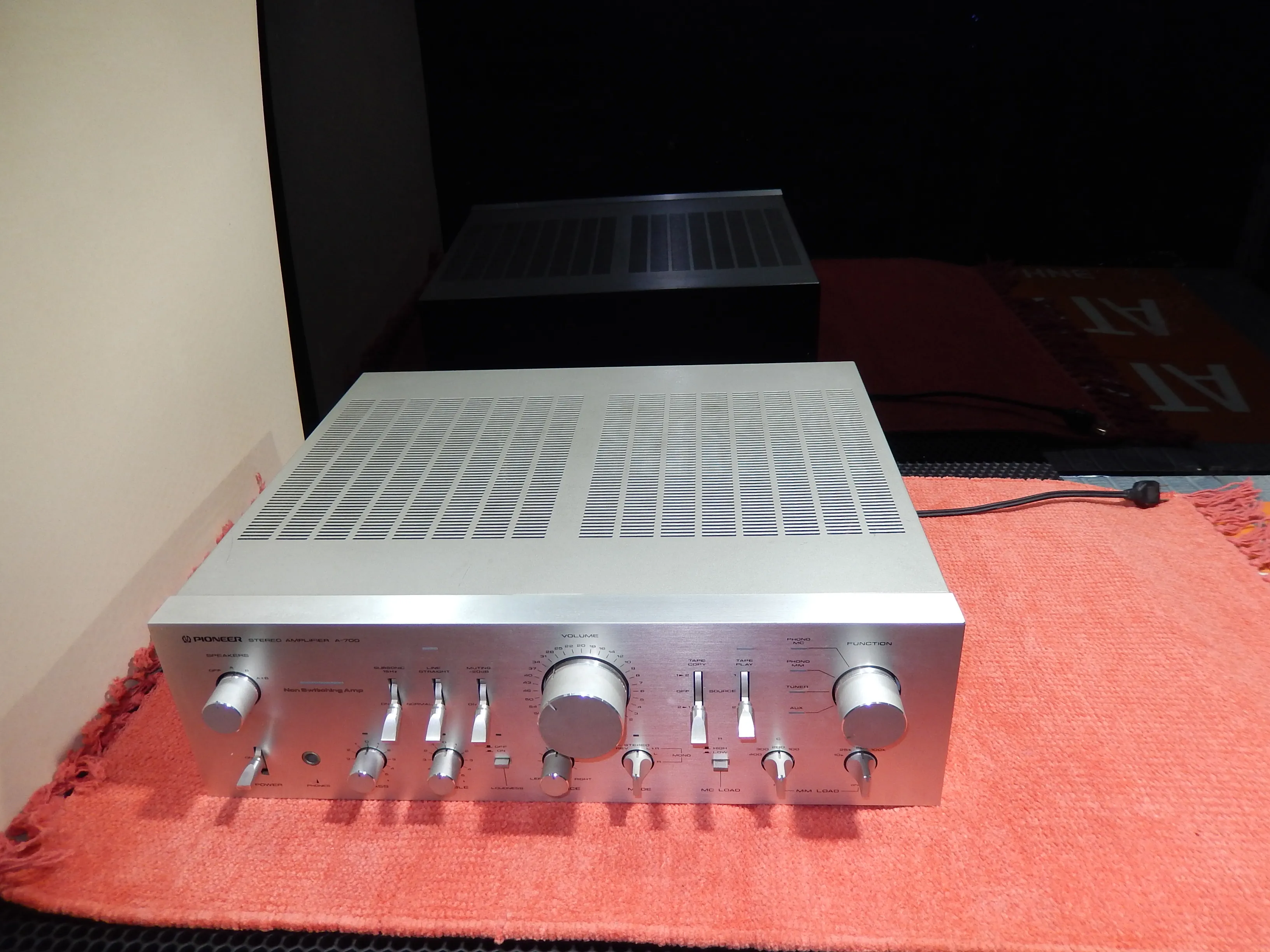 Pioneer A700 Amplifier Integrated Production Japan Used Amplifier