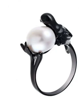 

Jay VI ring with silver pearls