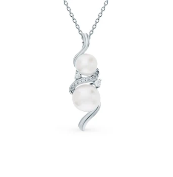 

Silver Pendant with cubic zirconia and pearls sunlight sample 925