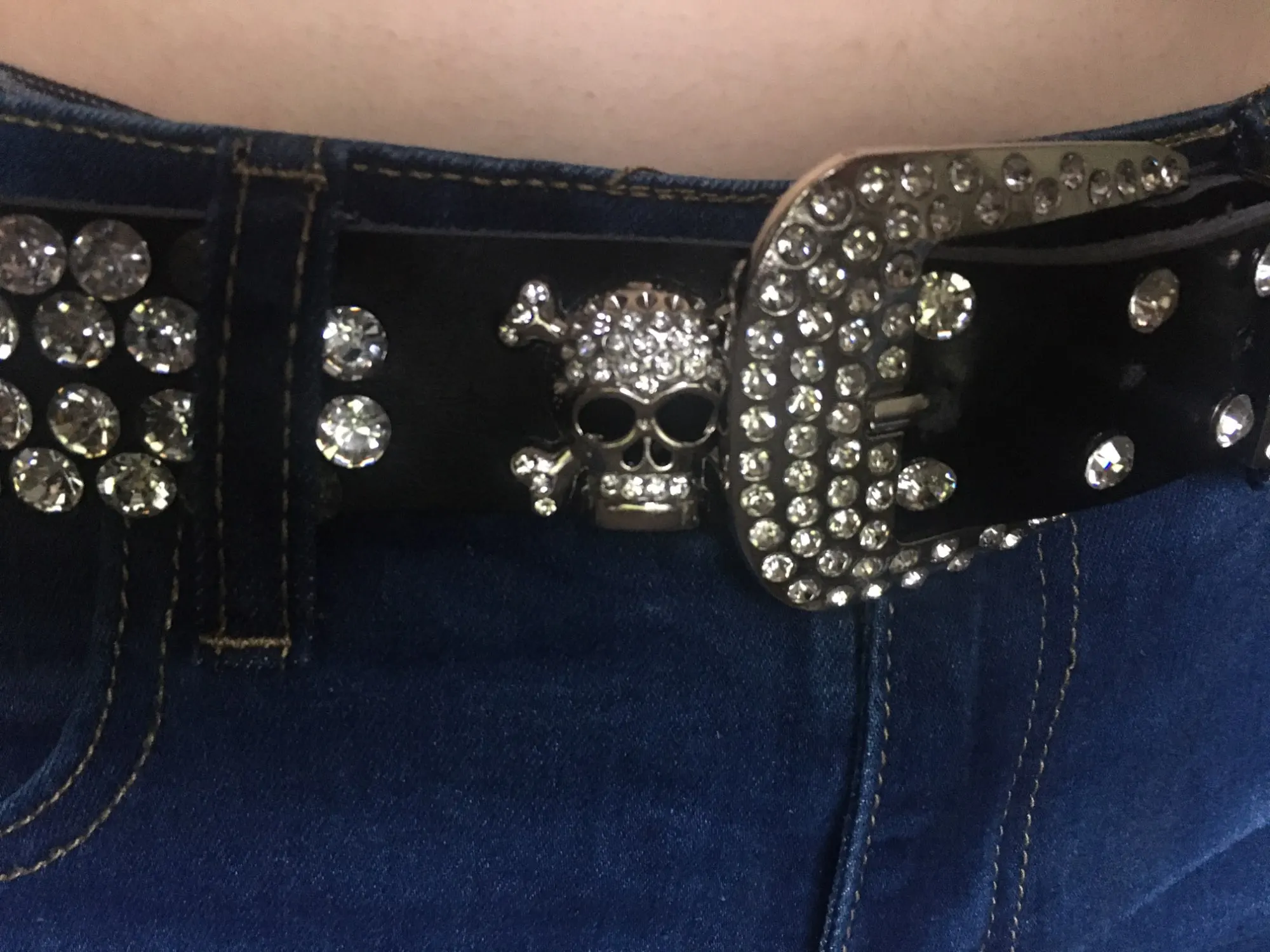 E-girl Wide Buckle Belt with Rhinestones and Skull photo review
