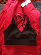 F.DYRAA Sujetador con correas cruzadas a prueba de golpes Sujetador deportivo para correr Gimnasio Sujetador superior Mujer Dobladillo ancho Push Up Entrenamiento Fitness Yoga Crop Tops Sujetador