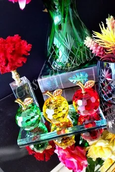 

Crystal Decorative 3-Piece Colorful Apple Set