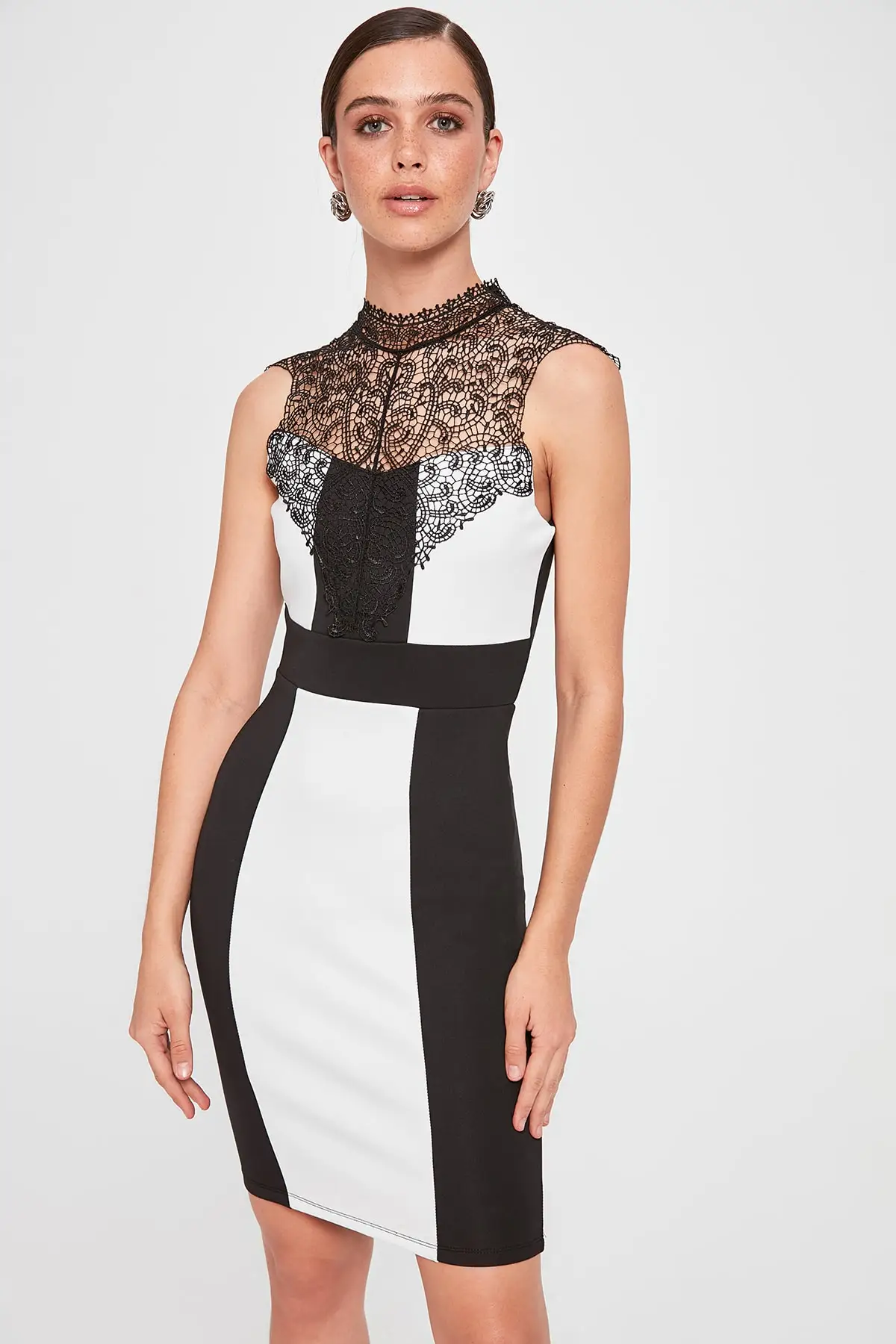 

Trendyol Color Block Dress TPRAW20EL2188