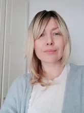 EASIHAIR marrón Ombre pelucas de pelo sintético mujer Natural peluca con capas con flequillo resistente al calor peluca lindo Cosplay