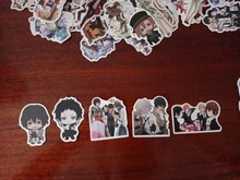 Bungo Stray-pegatinas de perros de PVC para niños, pegatinas de grafitis, maletas, equipaje, guitarra, coche, impermeable, 10/100 Uds.