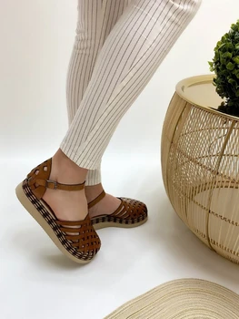 

2020 summer women's Premium orthopedic open toe sandals Vintage slip-resistant breathable genuine leather casual women's platform Retro special designer