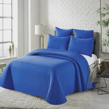 

Bedspread Bouti CASTRO blue includes 1 or 2 Covers cushion as per size.
