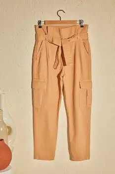

Trendyol Arched Cargo Pocket Super High Waist Mom Jeans TWOSS20JE0060