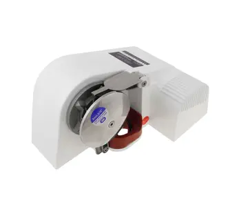 

12 v 800F winch for 6 m to 9 m vessels or Anchors Up to 14 kg 7569710600 _