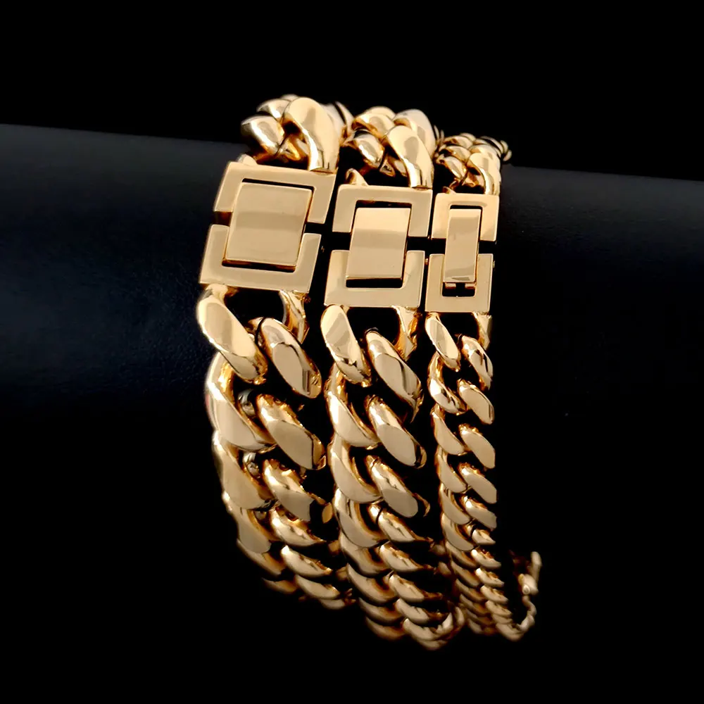 Iced Out Cuban Link Bracelet- Silver – Marianela's Exclusive Shop