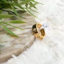 FYSARA-anillo de acero inoxidable con Circonia cúbica para hombre y mujer, sortija de amor, Color oro rosa, cristal, marca de lujo, regalo de boda