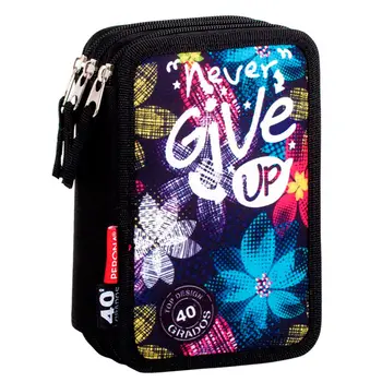 

Plumier Perona Never Give Up threefold