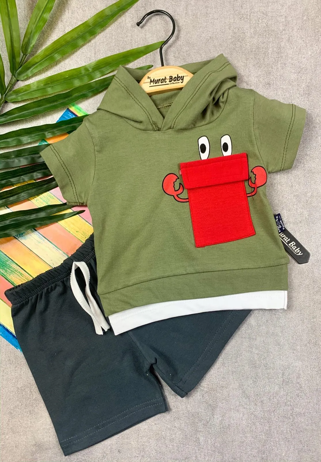 

Short Sleeve Baby Suit Baby Style Baby Wear with Crab Pockets