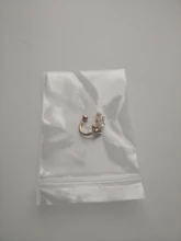 Pendientes de cartílago falso para mujer, aretes pequeños a la moda, Color dorado, sin piercing