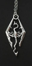 Vintage Elder Scrolls Skyrim dragón colgante de collar de moda de Pterosaurio collares verano fino de la joyería de los hombres Collar para hombres