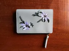 Billetera corta con estampado de flores para mujer, monedero pequeño con cremallera, tarjetero de cuero