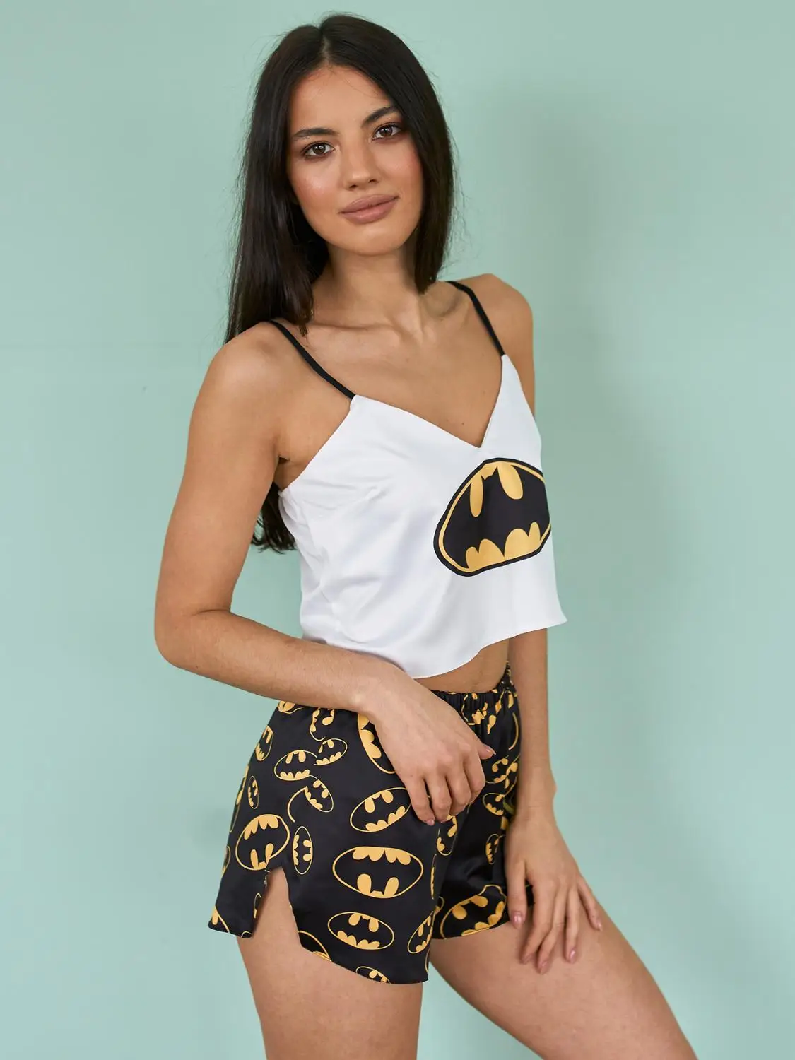 Conjunto de pijama de satén y seda para mujer, ropa interior sexy de para el hogar, pantalones cortos, ropa de dormir para el hogar