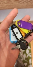 30 unidades/juego de llavero Multicolor, etiquetas de etiqueta de Llavero con ID, etiquetas de identificación de equipaje, clasificación de número de Hotel, llaveros, llavero de Color aleatorio