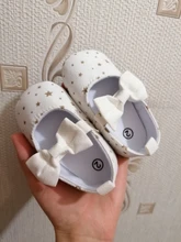 Zapatos de cuna para niño niña recién nacido, zapatillas informales con estampado de lunares y lazo