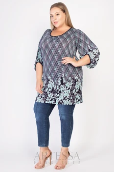 

Tunic artessa plus size, three quarter sleeve, made of polyester.