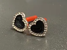 Pendientes de compromiso con forma de corazón esmaltado para mujer y niña, joyería de Color oro rosa, pendientes negros, regalos de boda
